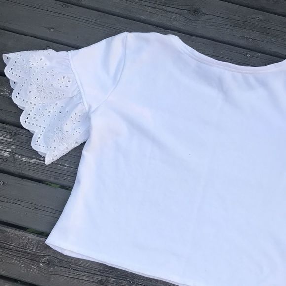 DR2 DANIEL RAINN Eyelet Bell Sleeve Sweatshirt - Picture 8 of 8